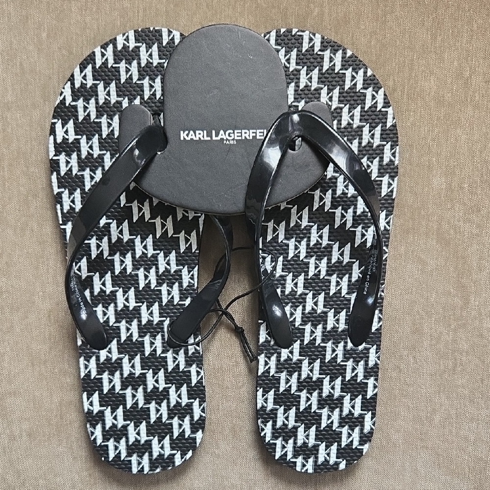 Karl Lagerfeld NWT Sandals Monochrome Patterned